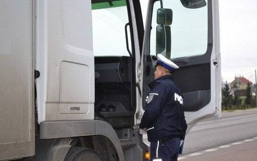 POWIAT. Stan techniczny ciężarówek i autobusów nie jest najlepszy