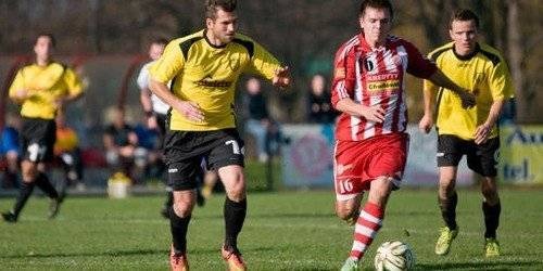 PIŁKA NOŻNA. Hit dla lidera. Wisła ucieka Sole