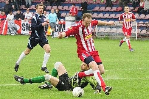 PIŁKA NOŻNA. Oświęcimska Soła gra dalej...
