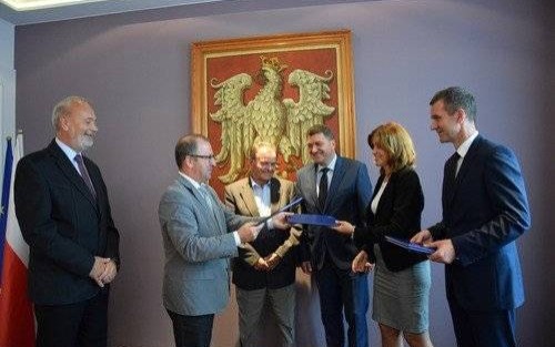 OŚWIĘCIM. Pływalnia za 50 mln złotych… (bez basenu zewnętrznego)