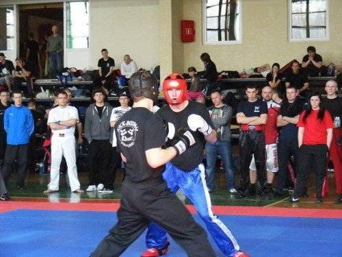 KICK-BOXING. Oświęcimianie w brązowym kolorze