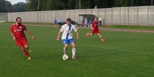 PIŁKA NOŻNA. Kto mistrzem półmetka w okręgówce?