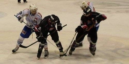 HOKEJ NA LODZIE. Znakomity początek w wykonaniu Unii, ale...