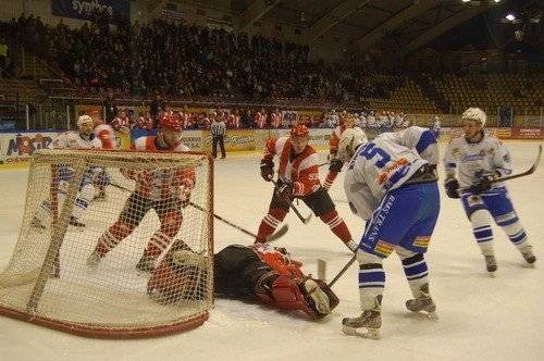 HOKEJ NA LODZIE. Sezon regularny zakończony