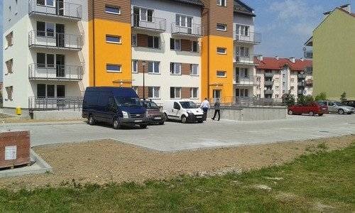 OŚWIĘCIM. Na Starych Stawach boom budowlany w pełni. Nowe bloki rosną jak grzyby po deszczu