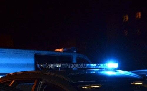 OŚWIĘCIM. Tak szarpał klamkami, że w końcu wpadł