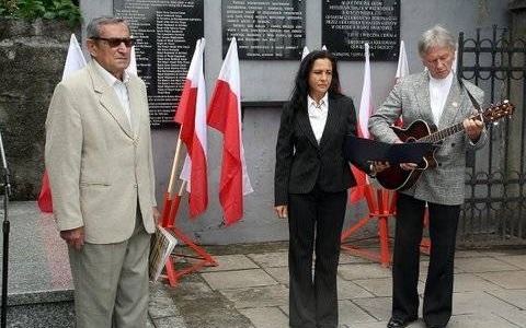 OŚWIĘCIM. Sąsiad sąsiadowi stał się wilkiem. Tragiczna rocznica mordu na Polakach przez ukraińskich nacjonalistów