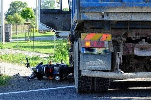 GORZÓW. 47-letni motocyklista w szpitalu. Policjanci badają okoliczności wypadku. AKTUALIZACJA.