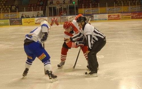 HOKEJ NA LODZIE. Krążek na lód! Zaczynamy!