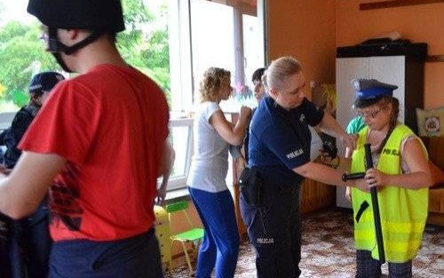 OŚWIĘCIM. Funkcjonariuszki policji z wizytą w „Promyku”