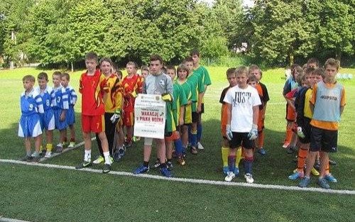 SWOSZOWICE. Finał „Wakacji z piłką nożną” z udziałem m.in. Zatorzanki Zator