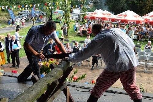 OŚWIĘCIM. Emocje na miejskich dożynkach. Monowiczanie górą w rywalizacji między osiedlami