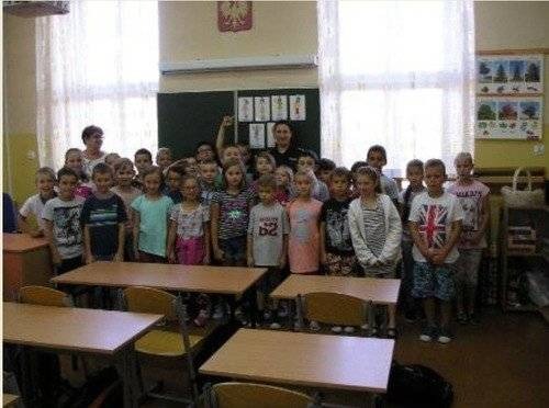 OSIEK. Rzecznik Policji edukuje najmłodszych uczniów