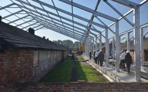 MUZEUM AUSCHWITZ. Ogrom zadań i pieniędzy na rzecz zachowania autentyczności Miejsca Pamięci