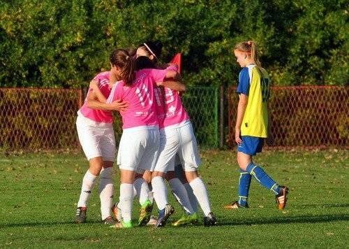 PIŁKA NOŻNA. Iskierki z Brzezinki mają lidera!