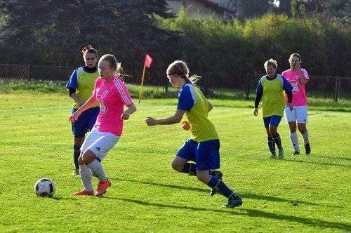 PIŁKA NOŻNA. Iskierki mistrzyniami jesieni!