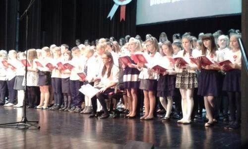 OŚWIĘCIM. Wspólnie zaśpiewali pieśni patriotyczne w OCK