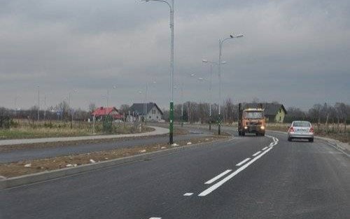 OŚWIĘCIM. Nowa droga wraz z rondem na Kamieńcu już w pełni dostępna