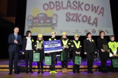 KRAKÓW. Świecą przykładem. Szkoła w Przeciszowie najlepsza w Małopolsce!