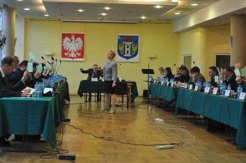 OŚWIĘCIM. Tradycyjne liczenie głosów nie wszystkim jest na rękę?