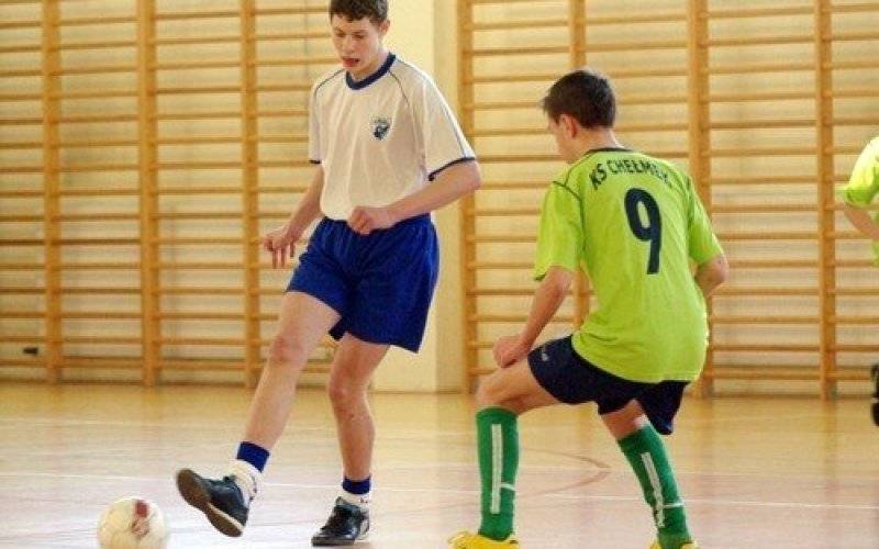 FUTBOL HALOWY. Grupy już rozlosowane