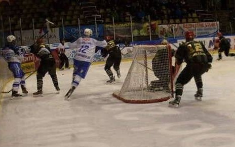 HOKEJ NA LODZIE. Play-off powrócił do Oświęcimia!