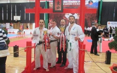 KARATE-KNOCKDOWN. Brzeszczanie ze srebrem i brązem