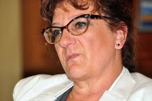 HOKEJ NA LODZIE. Nowe rozdanie, czyli kobieta za sterem