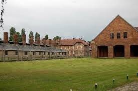OŚWIĘCIM. Z powstańczej Warszawy do KL Auschwitz