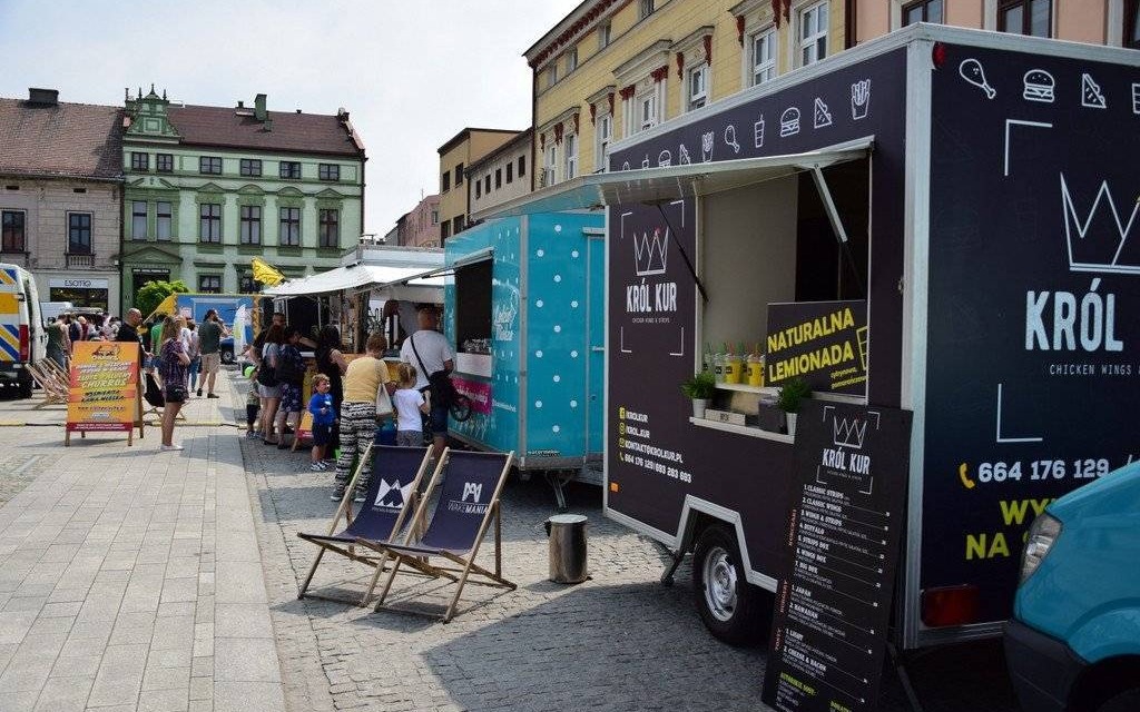 OŚWIĘCIM. Kulinarne i muzyczne święto na oświęcimskim Rynku