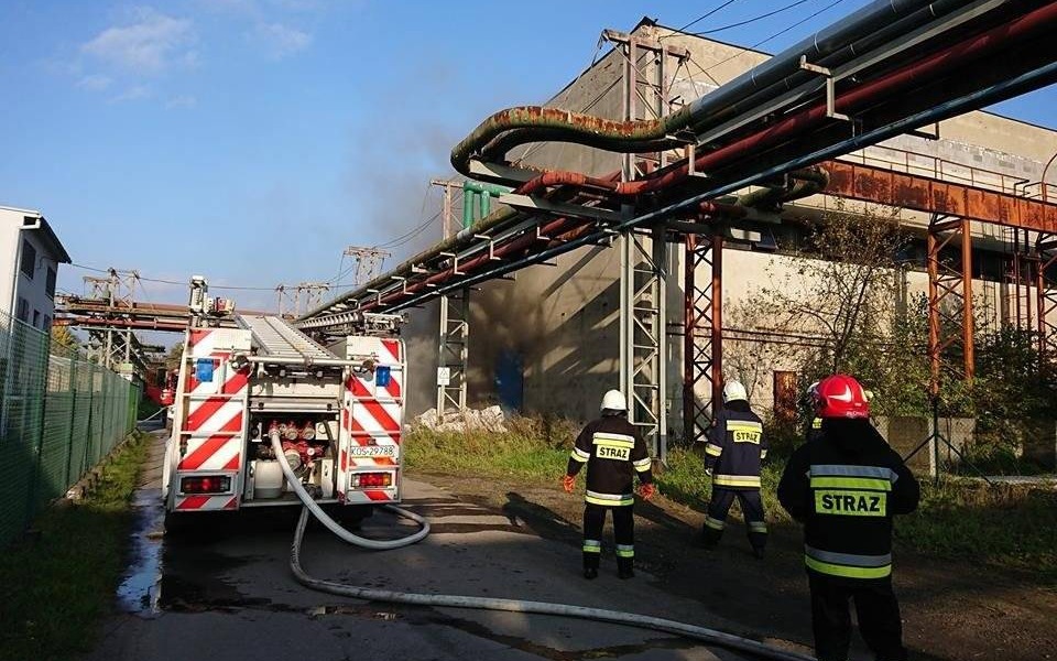 CHEŁMEK. Paliły się odpady