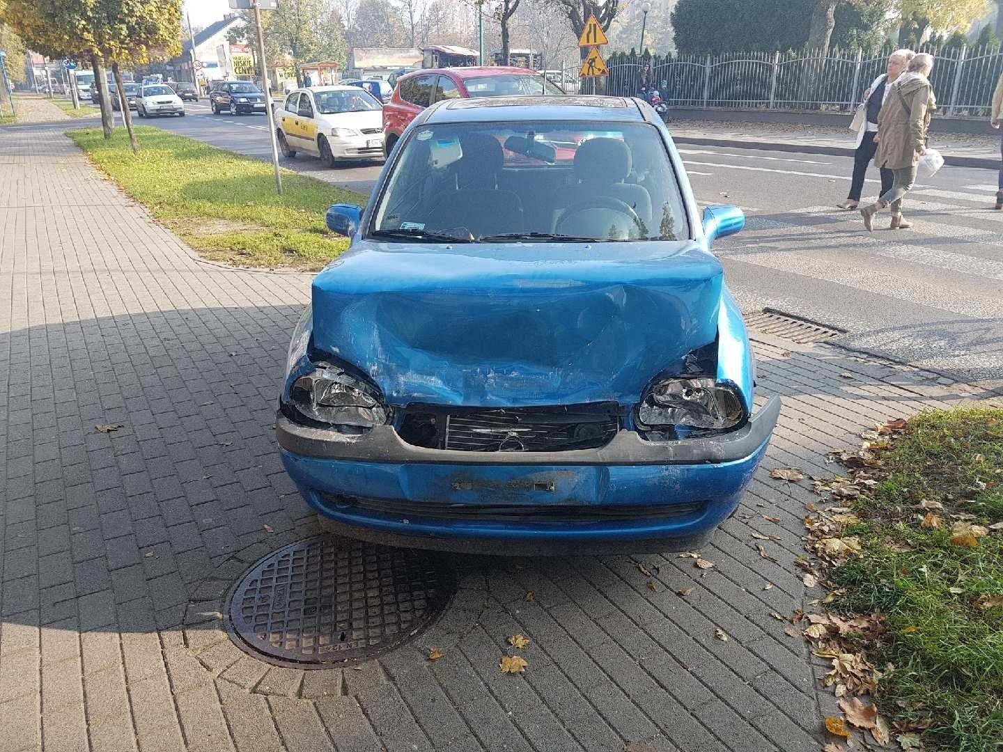 OŚWIĘCIM. Zderzenie trzech samochodów też przed przejściem dla pieszych