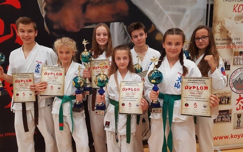 KARATE. Wystrzałowe dziewczęta! Siedem medali do kolekcji