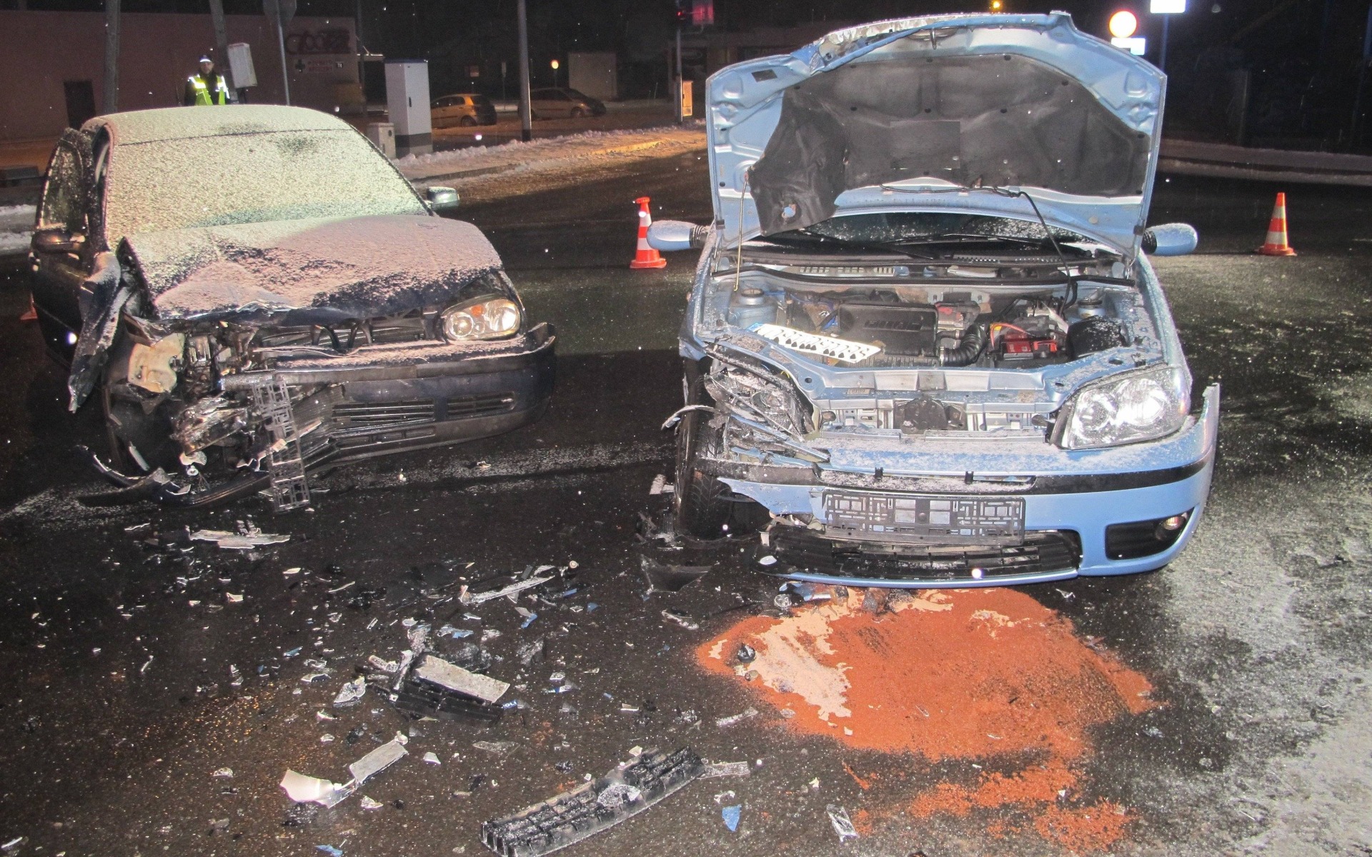 ZASOLE. Dwie osoby trafiły do szpitala