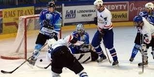 HOKEJ NA LODZIE. Młodzi oświęcimianie za burtą mistrzostw Polski