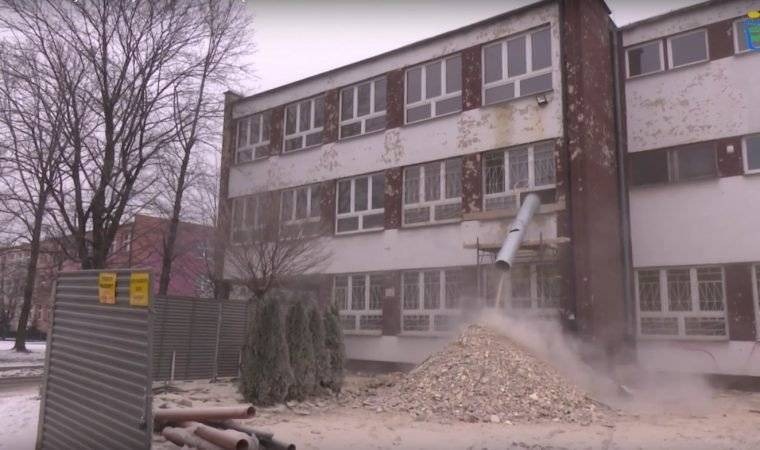 OŚWIĘCIM. Starosta kontra popularny tabloid. W tle dotacja dla Specjalnego Ośrodka Szkolno-Wychowawczego