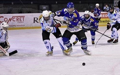 HOKEJ NA LODZIE. Pewny awans oświęcimian do finałów mistrzostw kraju