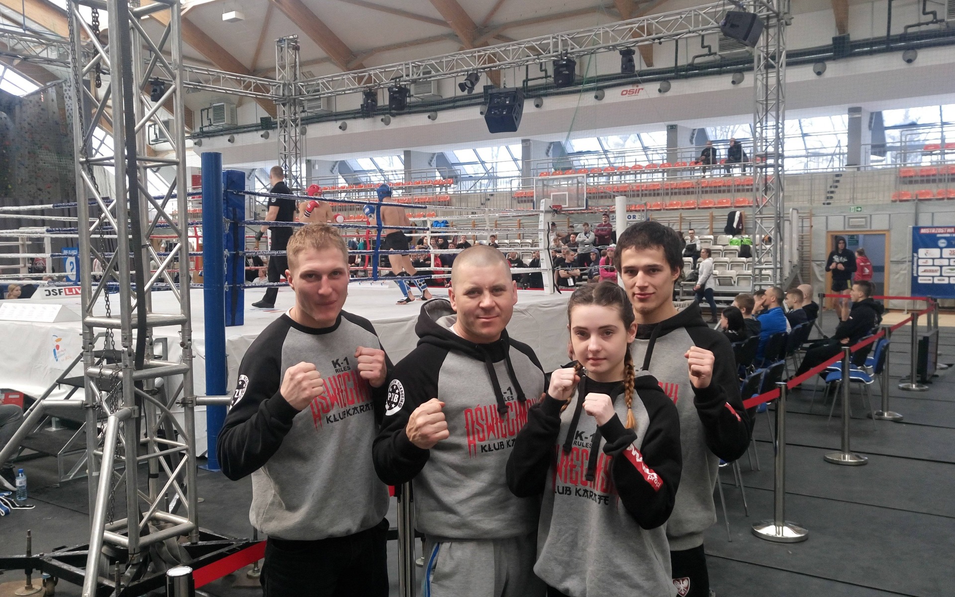 KICK-BOXING. Podwójne wicemistrzostwo Polski dla oświęcimian