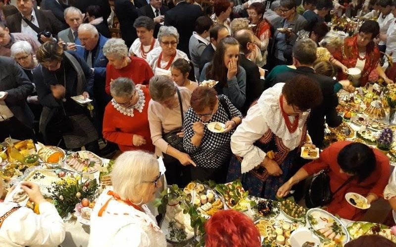 POLANKA WIELKA. Wielkanocne potrawy na świątecznym stole