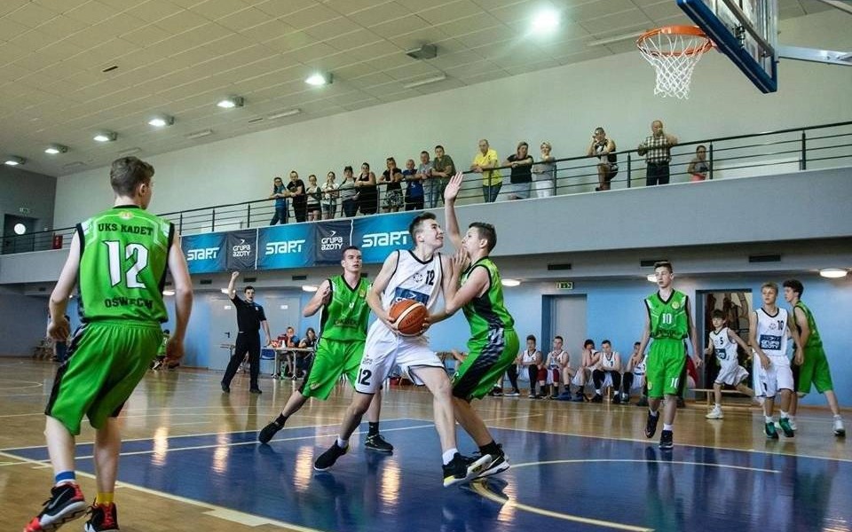 KOSZYKÓWKA. Młode Niedźwiedzie zwyciężają w Tarnowie