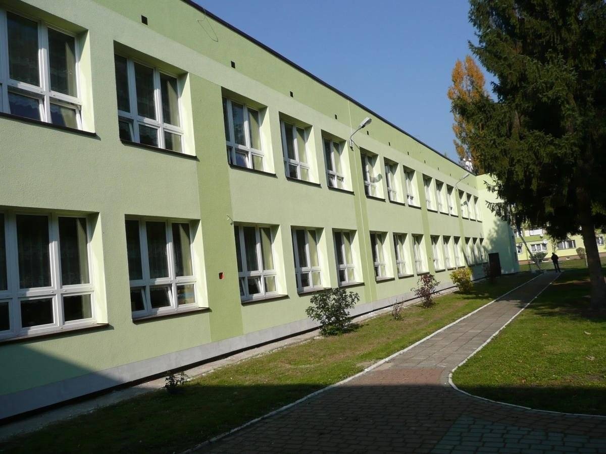 OŚWIĘCIM. Rząd zasypuje dziury w oświacie kosztem samorządu