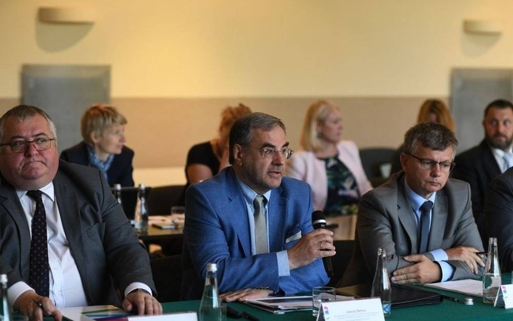 OŚWIĘCIM. Regionalni politycy i samorządowcy o rozwoju Ziemi Oświęcimskiej