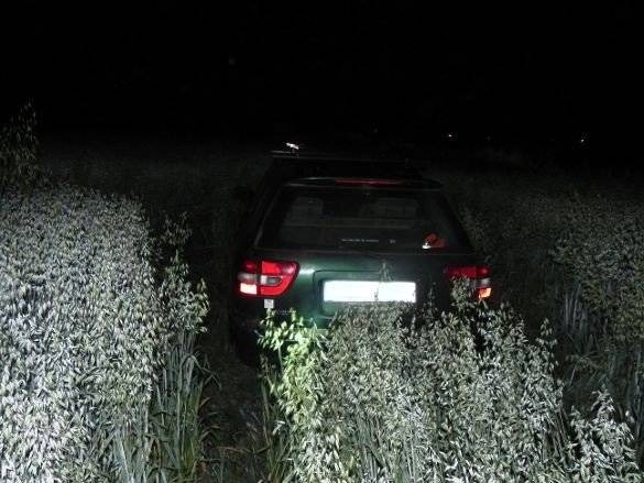 ZATOR. Uciekał drogą, a potem przez pole z owsem. Udany plon policjantów