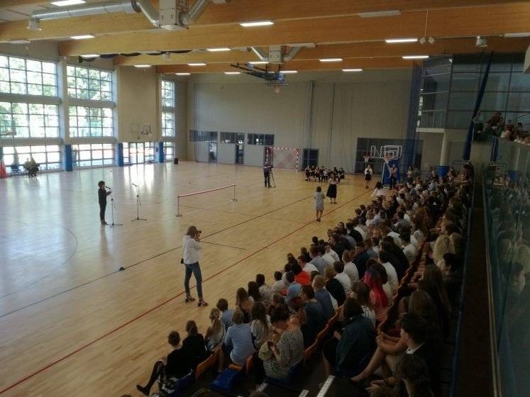 OŚWIĘCIM. Hala sportowa dumą "Ósemki". Skorzystają z niej także inni