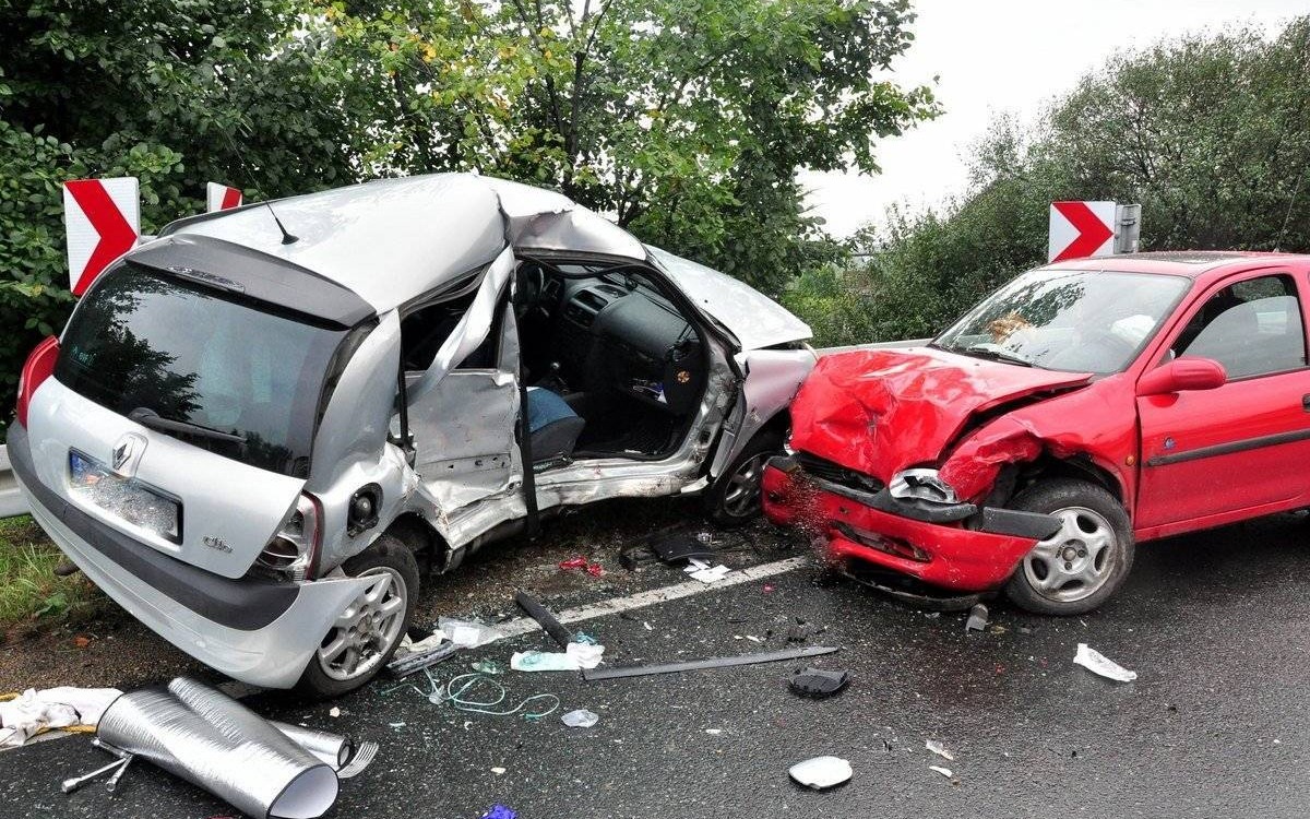 BOBREK. W wypadku zginęła 12-latka. Trzy osoby nadal w szpitalu