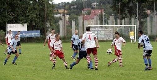 PIŁKA NOŻNA. Futbolowy rozkład jazdy