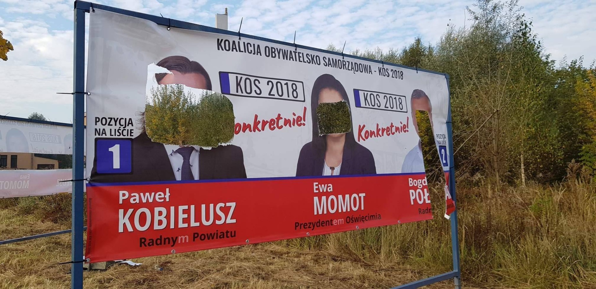 WYBORY. Zniszczone banery KWW KOS 2018. Kogo drażni sól demokracji?