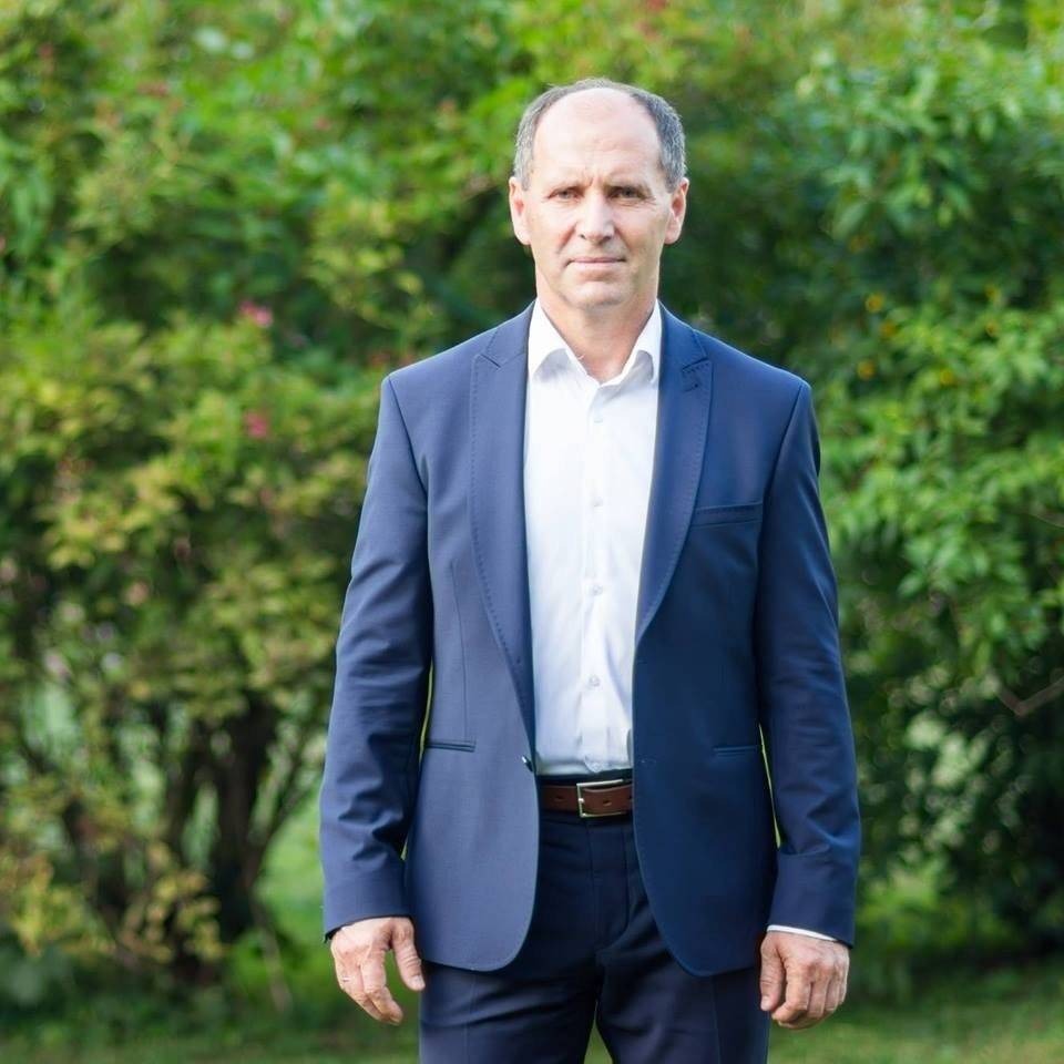 WYBORY. Smolarek nowym wójtem Gminy Oświęcim. Cuber przegrywa w Przeciszowie, Saternus i Klęczar na kolejną kadencję