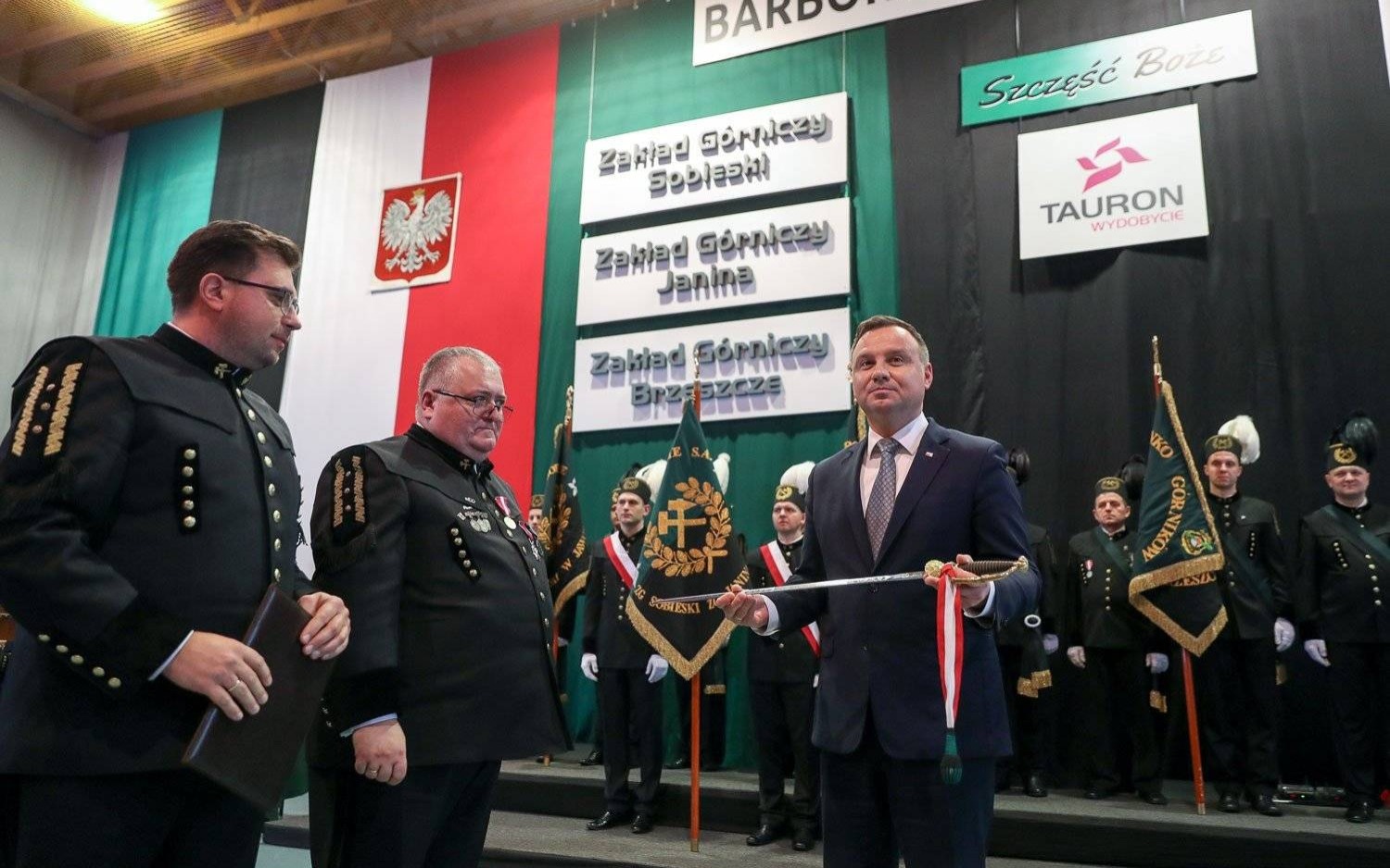 BRZESZCZE. Barbórka z prezydentem i panią wicepremier. W tle niezadowolenie górników i dekarbonizacja