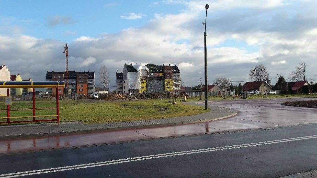 OŚWIĘCIM. Mieszkaniec Starych Stawów zatroskany losem Ukraińców budujących blok OTBS-u